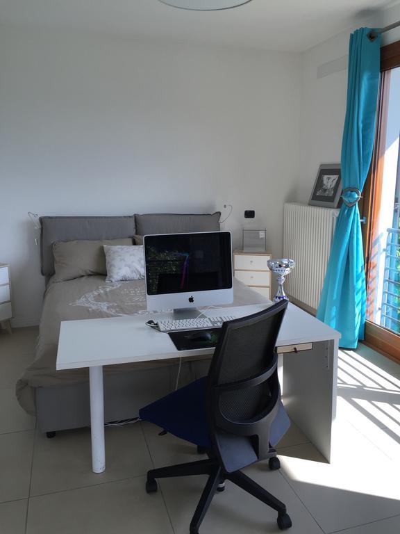 Armonie Del Lago - Lakeview Retreat With Private Garden, Pool & Jacuzzi Бавено Екстериор снимка